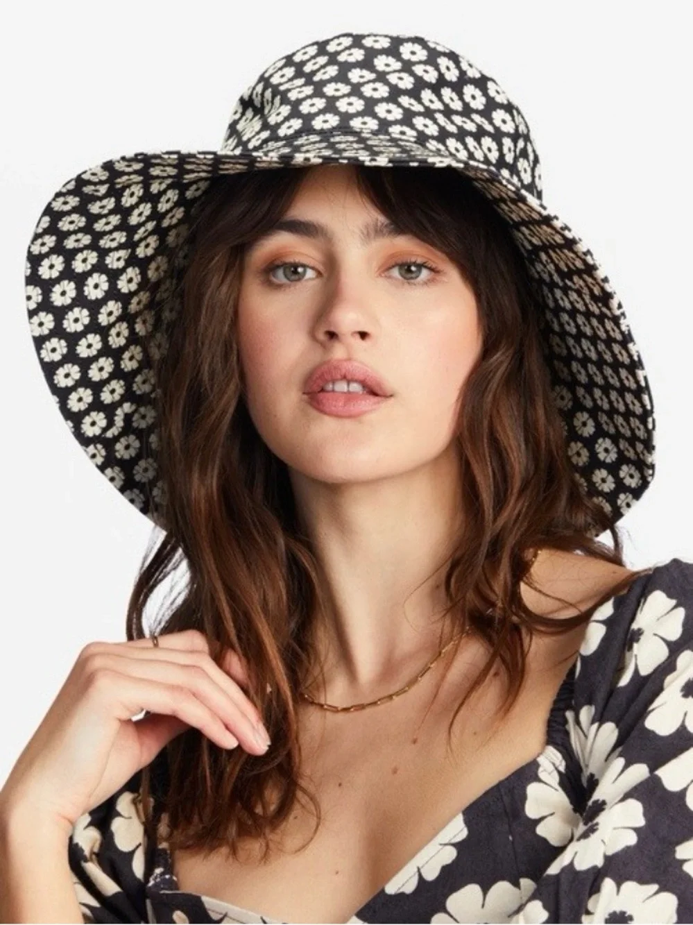 IN SEARCH OF~ Billabong Time To Shine Bucket Daisy Hat 🙏🏼